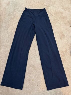 Lululemon Align Wide Leg Size 8 - Navy